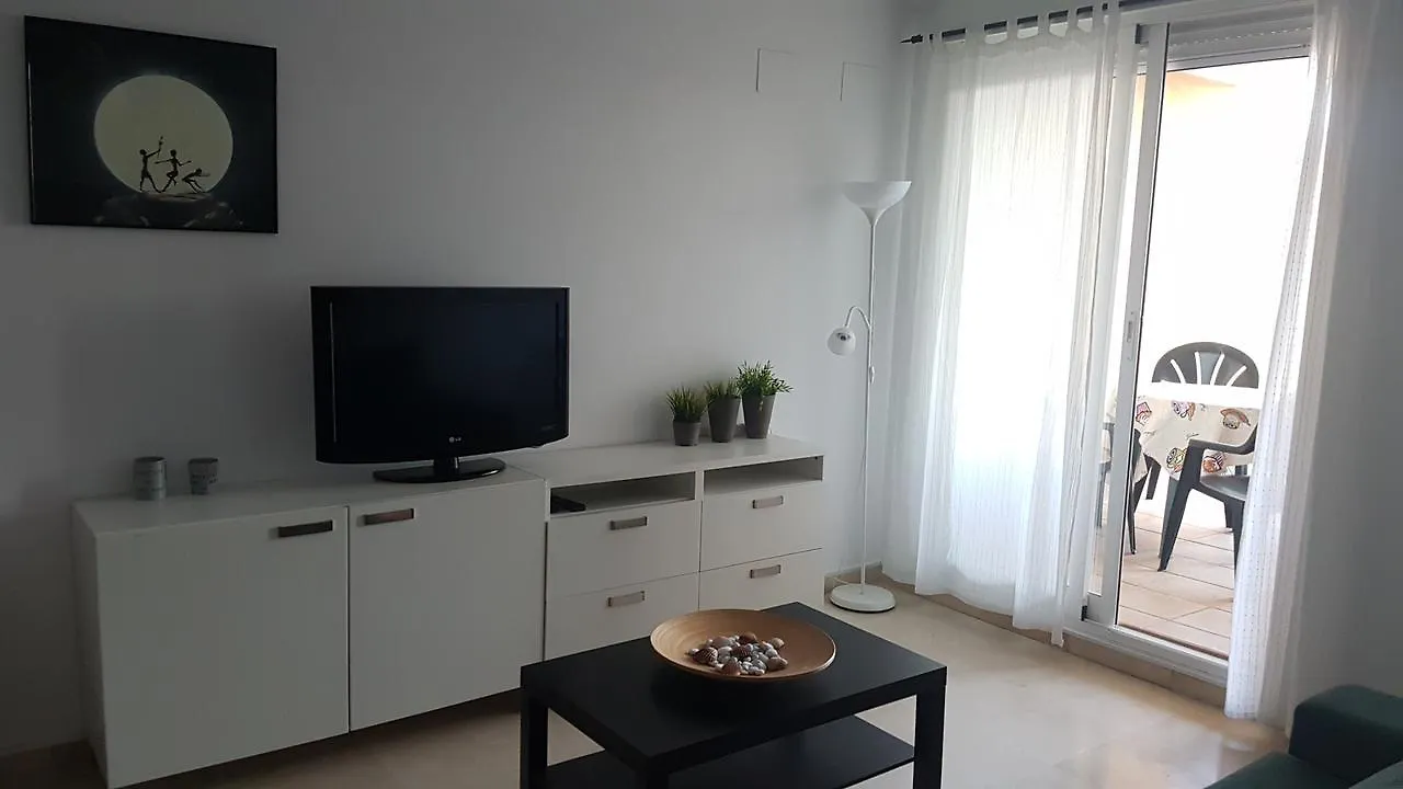 Amplio Apartamento De 2 Dormitorios Con Gran Terraza Benalmadena Spain